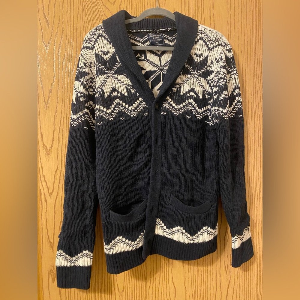 Abercrombie and Fitch Men's Black and Cream Cardigan Sweater
